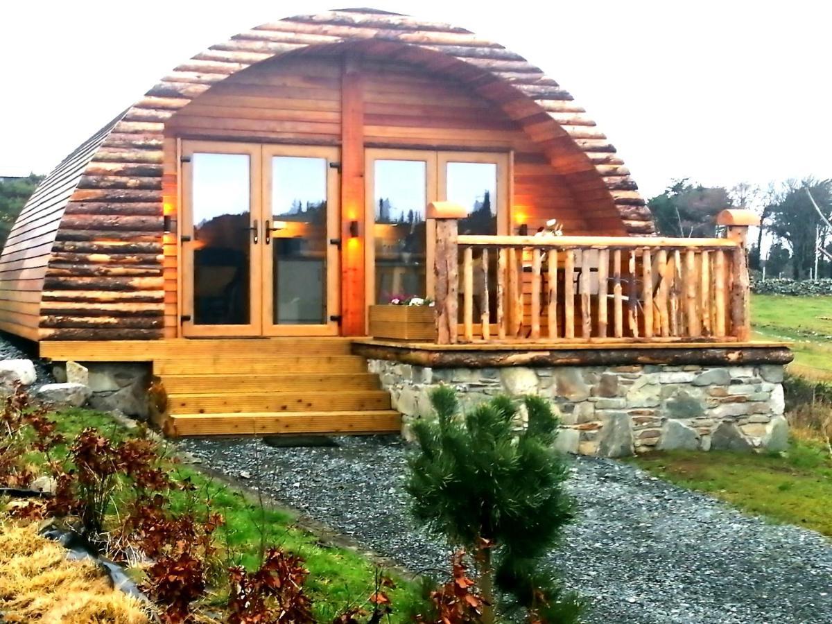 Tollymore Luxury Log Cabins Ньюрі Екстер'єр фото